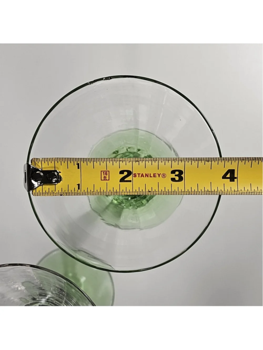 Elegant Green Uranium Stem Cocktail/Martini Glasses Set of 4 As-Is / Crafts